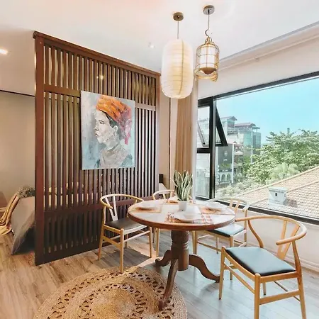 Homestay Giua Long Ha Noi - 10 Phut Den Pho Co